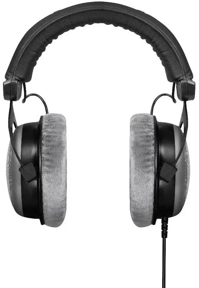 beyerdynamic DT-880 Pro Headphones Front