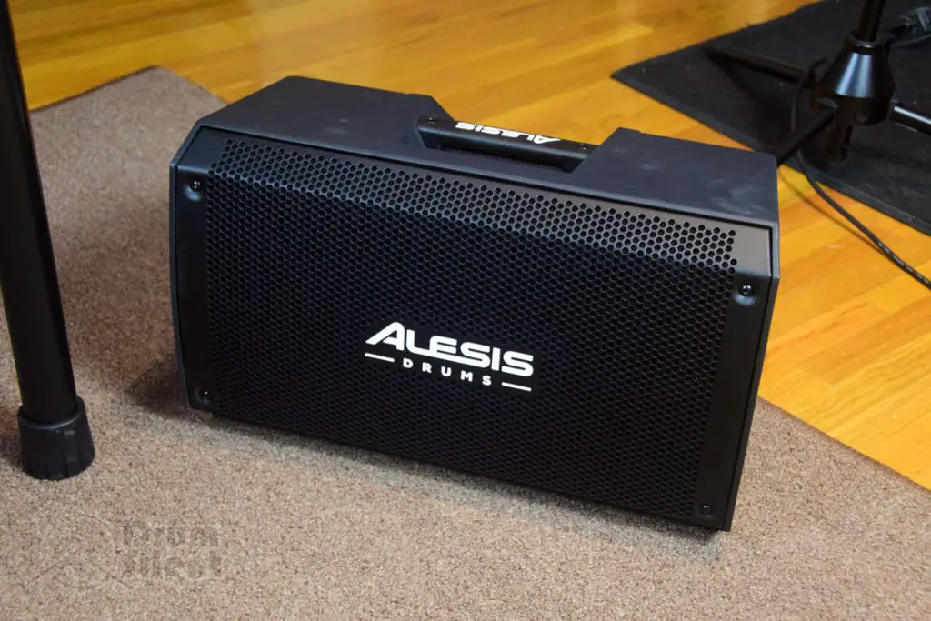 Alesis Strike Amp 8 In Studio