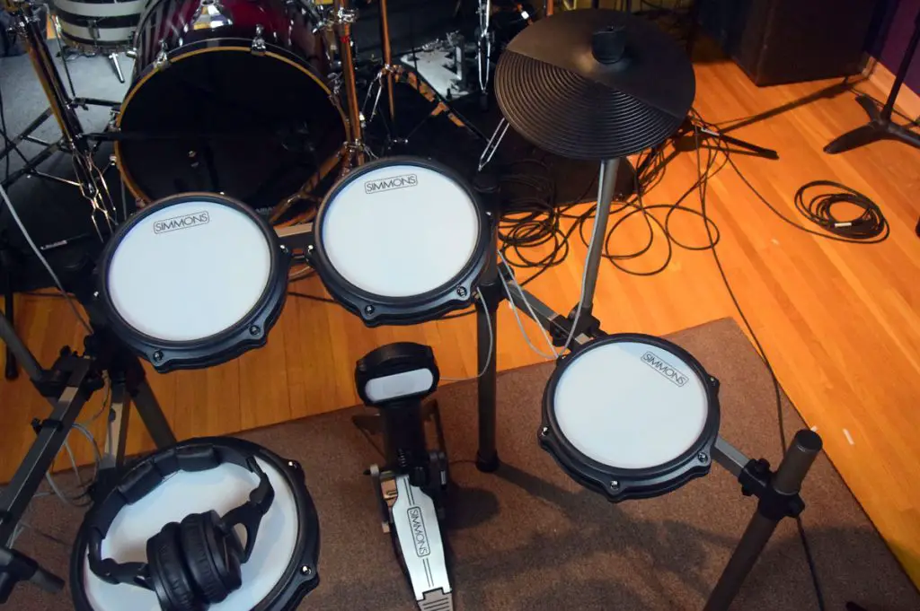 Simmons Titan 50 Drum Kit Pads on Right