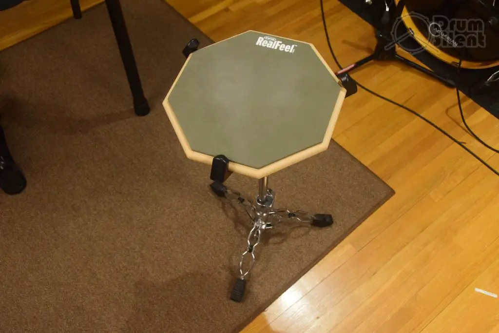 Evans Realfeel Practice Pad on Snare Stand