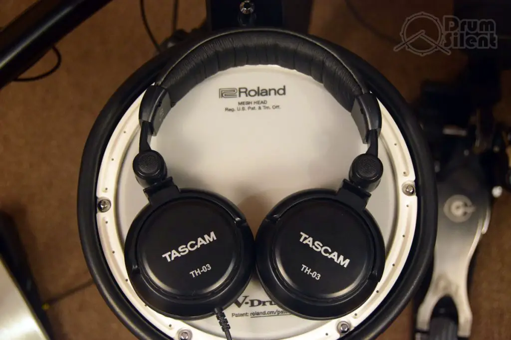 Tascam TH-03 Headphones 90 Degree Ear Cups