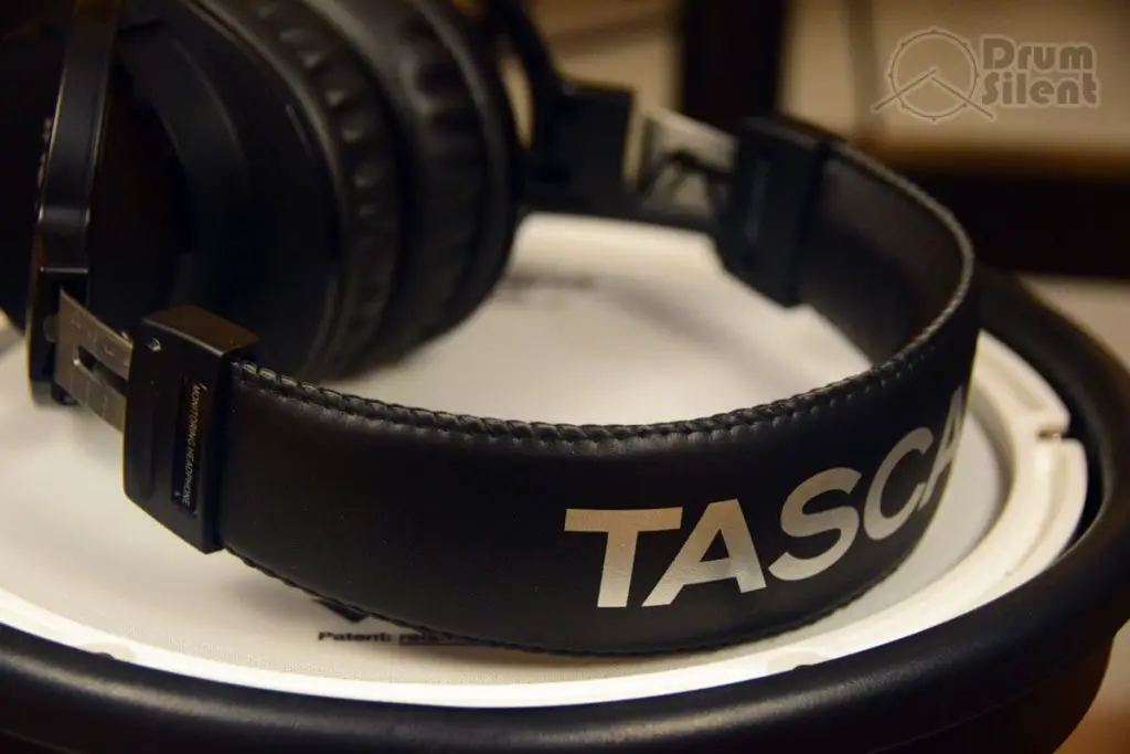 Tascam TH-MX2 Headphones Headband Top Angle