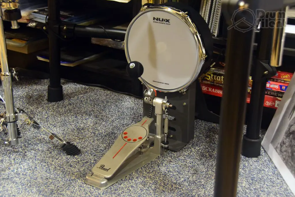 Pearl Bass Pedal with NUX Kick Drum Pad